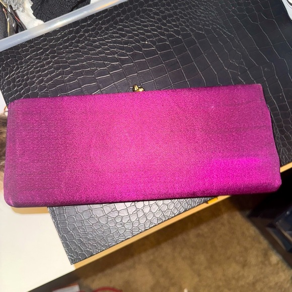 Glamorous evenings Vintage Buganvilla and Gold Matte Satin clutch - Picture 1 of 12